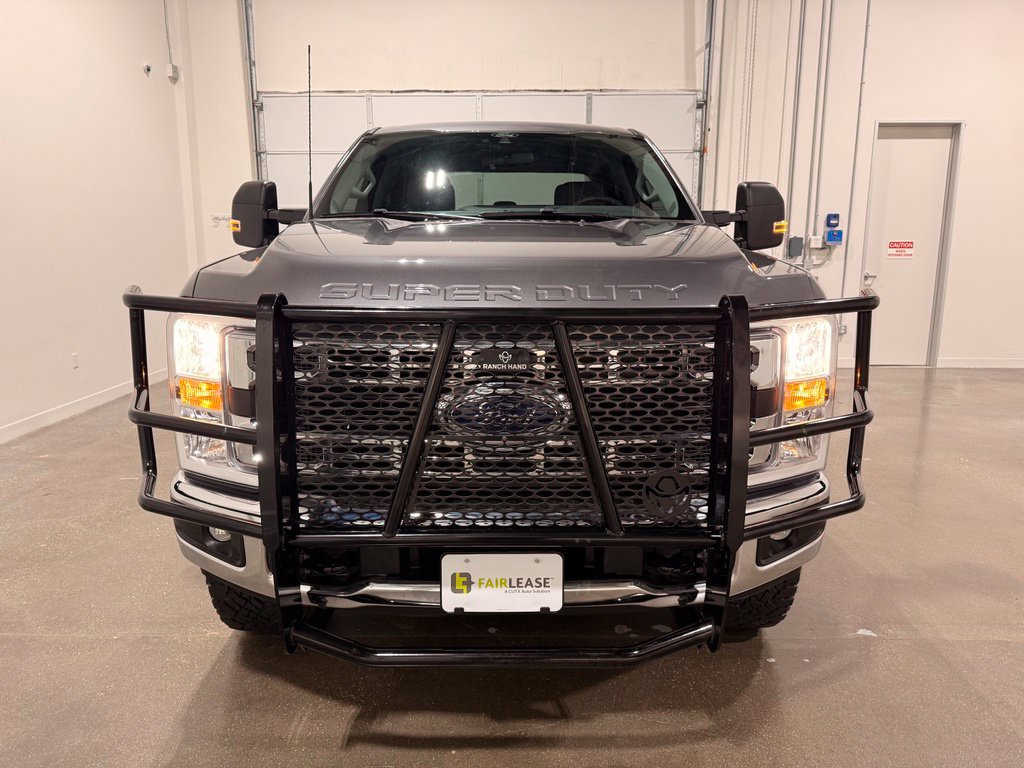 Used 2025 Ford F250 XLT w/ Tremor Off-Road Package AWD/4WD image 2