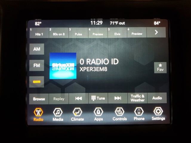 Used 2022 Jeep Cherokee Latitude Lux AWD/4WD image 17