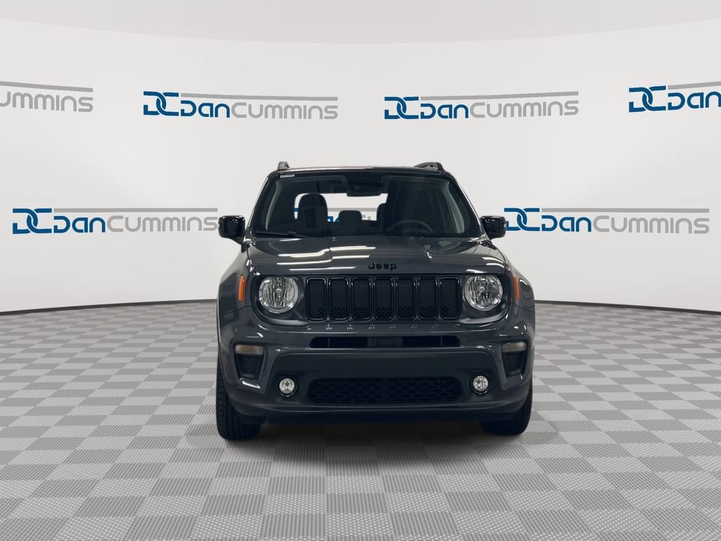 Used 2023 Jeep Renegade Altitude AWD/4WD image 3