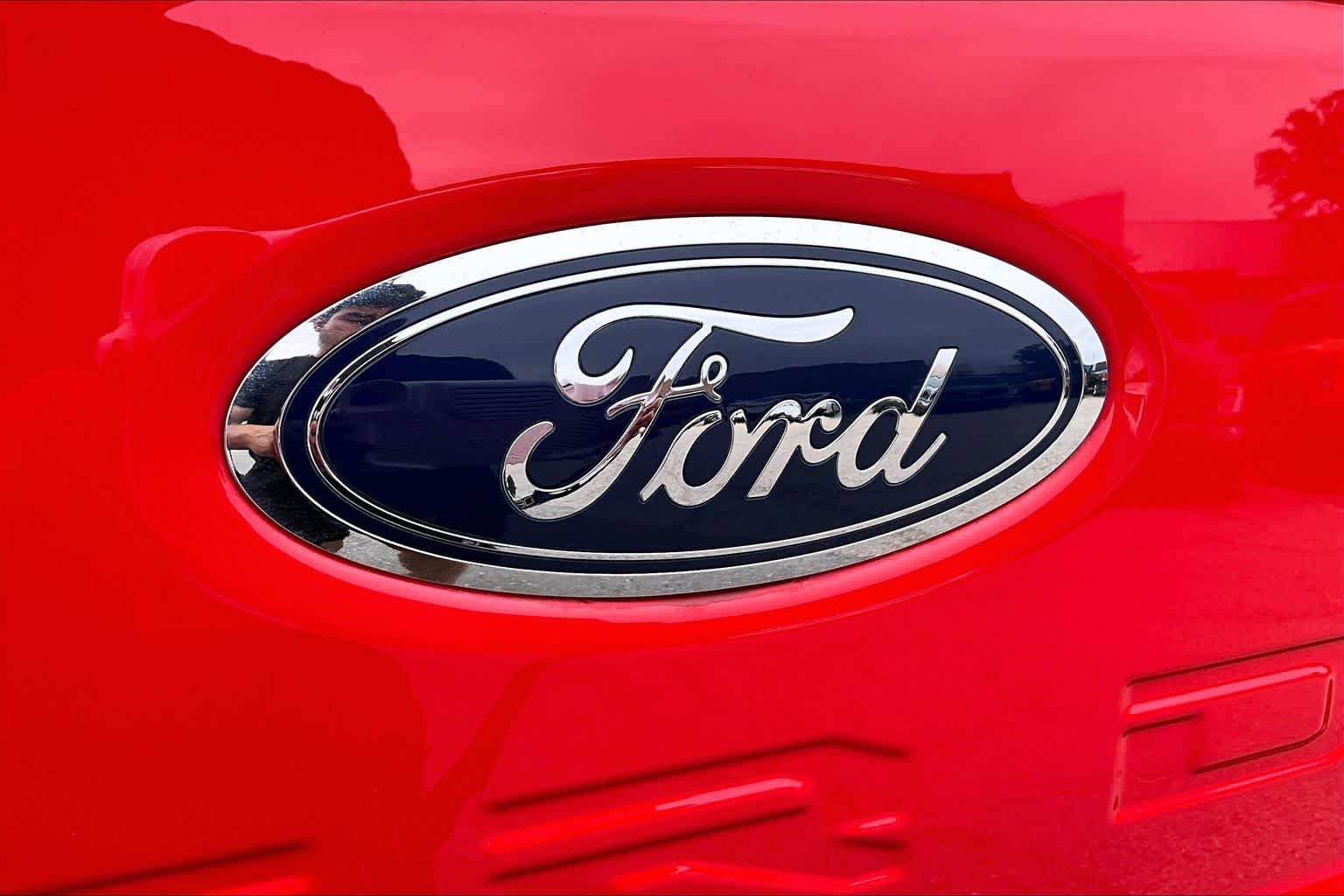 Used 2024 Ford F250 XL w/ STX Appearance Package AWD/4WD image 29