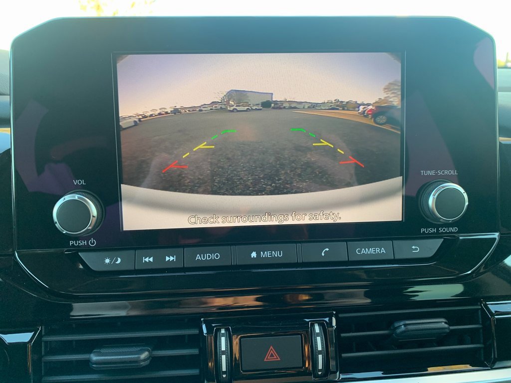 New 2025 Nissan Pathfinder SV image 17