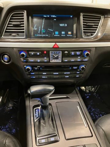 Used 2018 Genesis G80 3.8 w/ Option Group 02 RWD image 46
