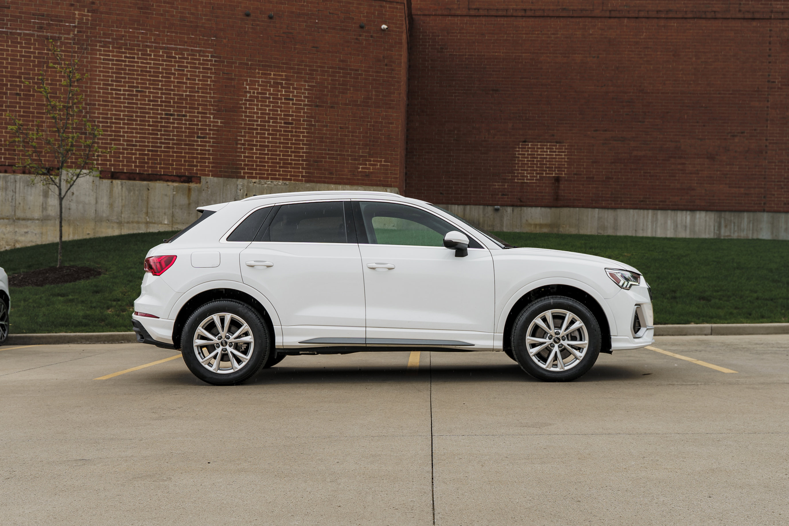 Certified 2024 Audi Q3 2.0T Premium image 3