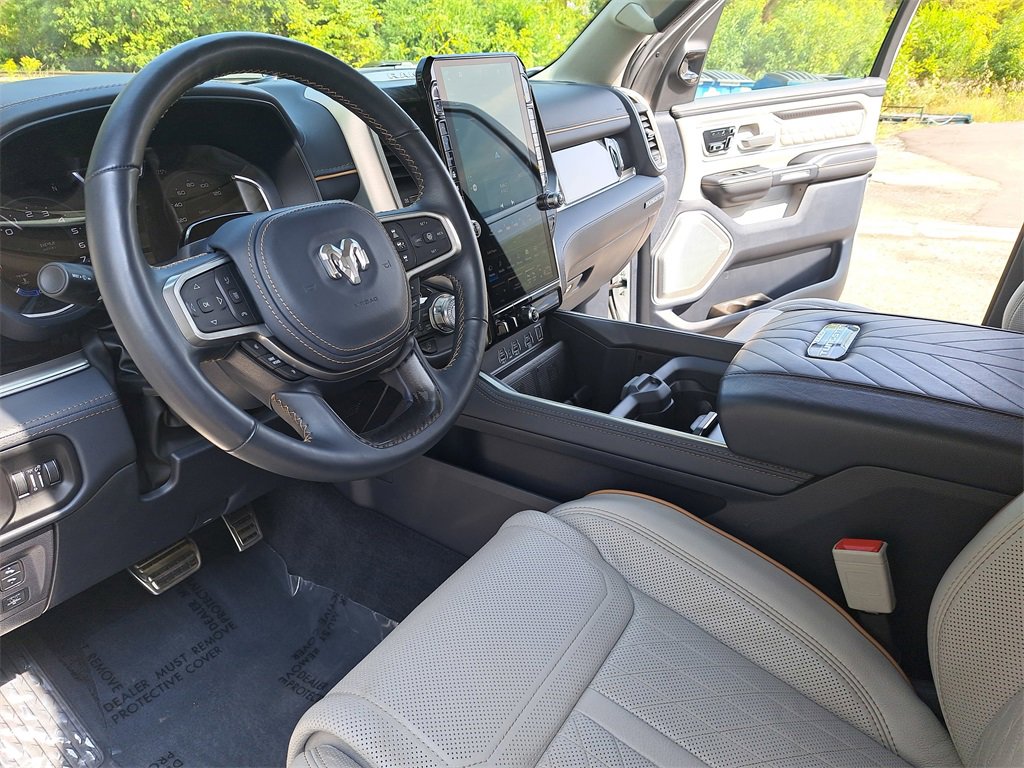 Used 2025 RAM 1500 Tungsten w/ Trailer Tow Group image 15