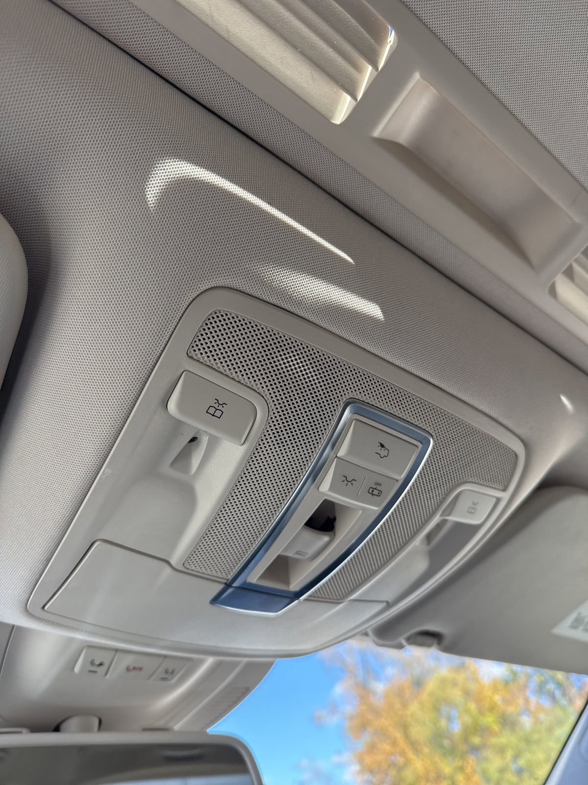 Used 2019 Mercedes-Benz GLS 450 4MATIC image 45