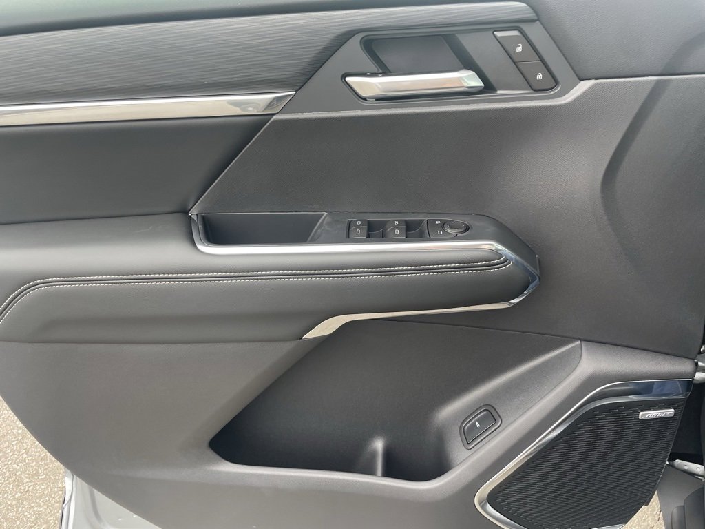 New 2026 GMC Acadia Elevation image 18