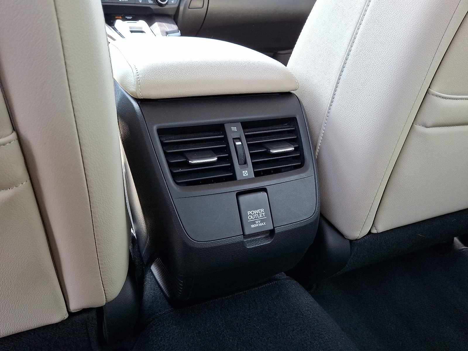 Used 2018 Honda Clarity Touring image 13