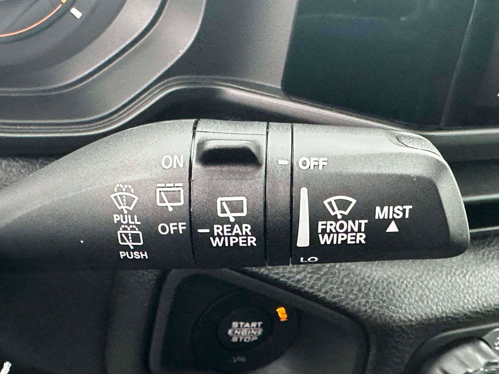 Used 2025 Jeep Wrangler Sport AWD/4WD image 17