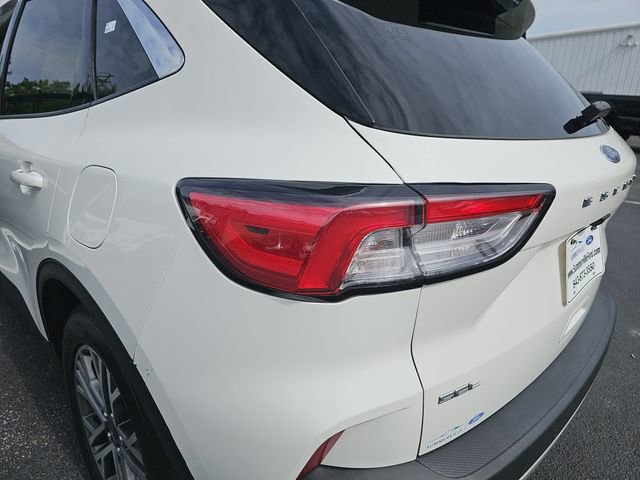 Used 2022 Ford Escape SEL w/ Technology Package image 38