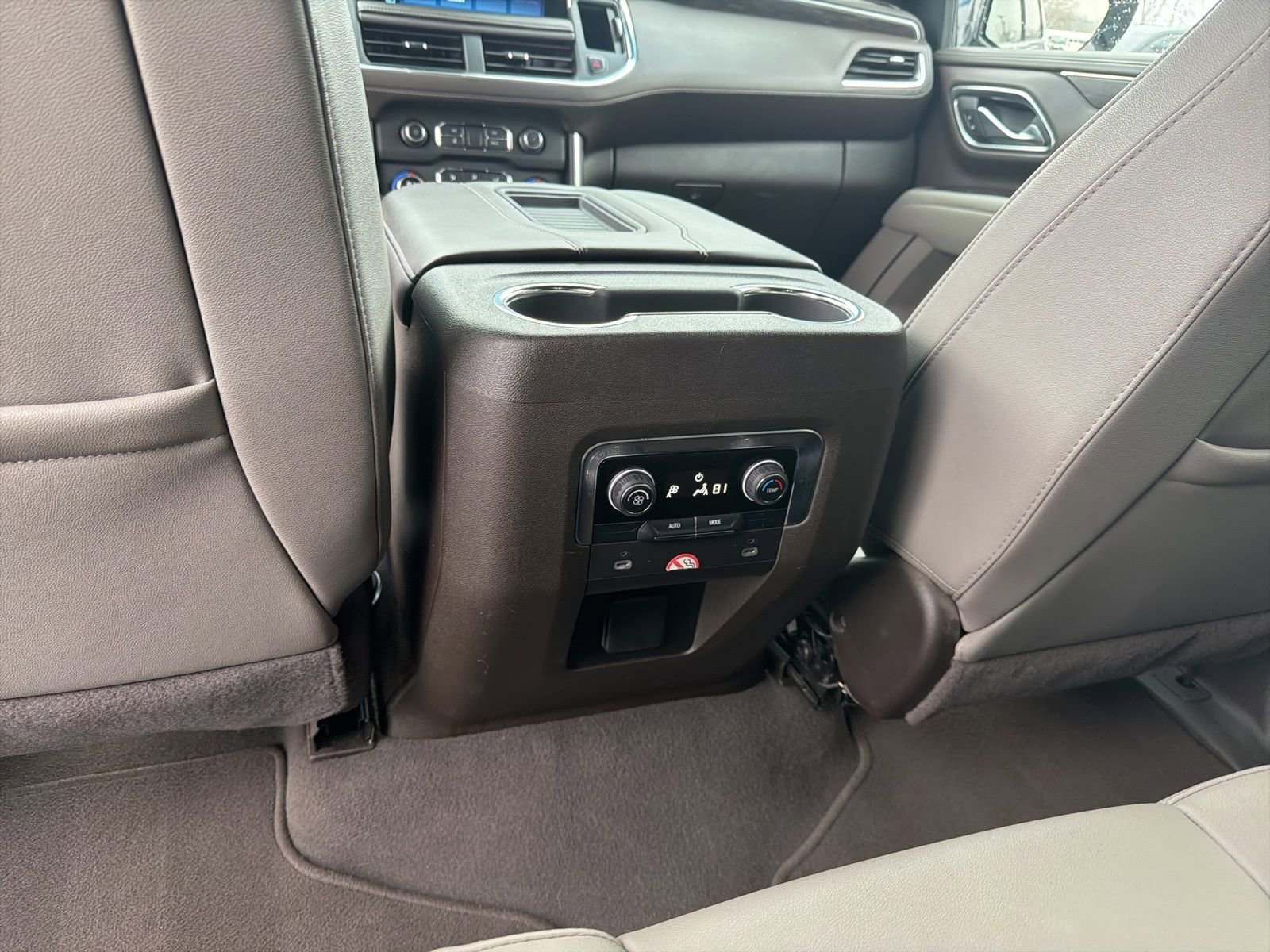 Used 2024 Chevrolet Tahoe LT image 24