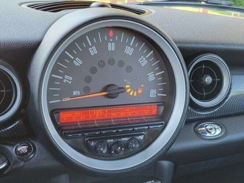 Used 2015 MINI Cooper S image 20