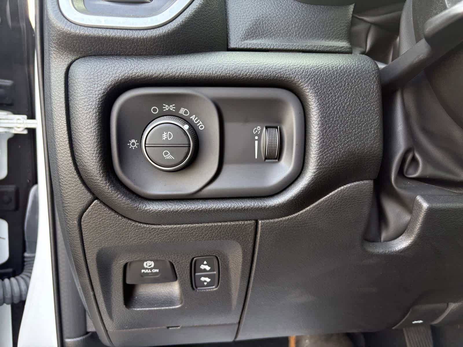 Used 2022 RAM 1500 Big Horn image 32