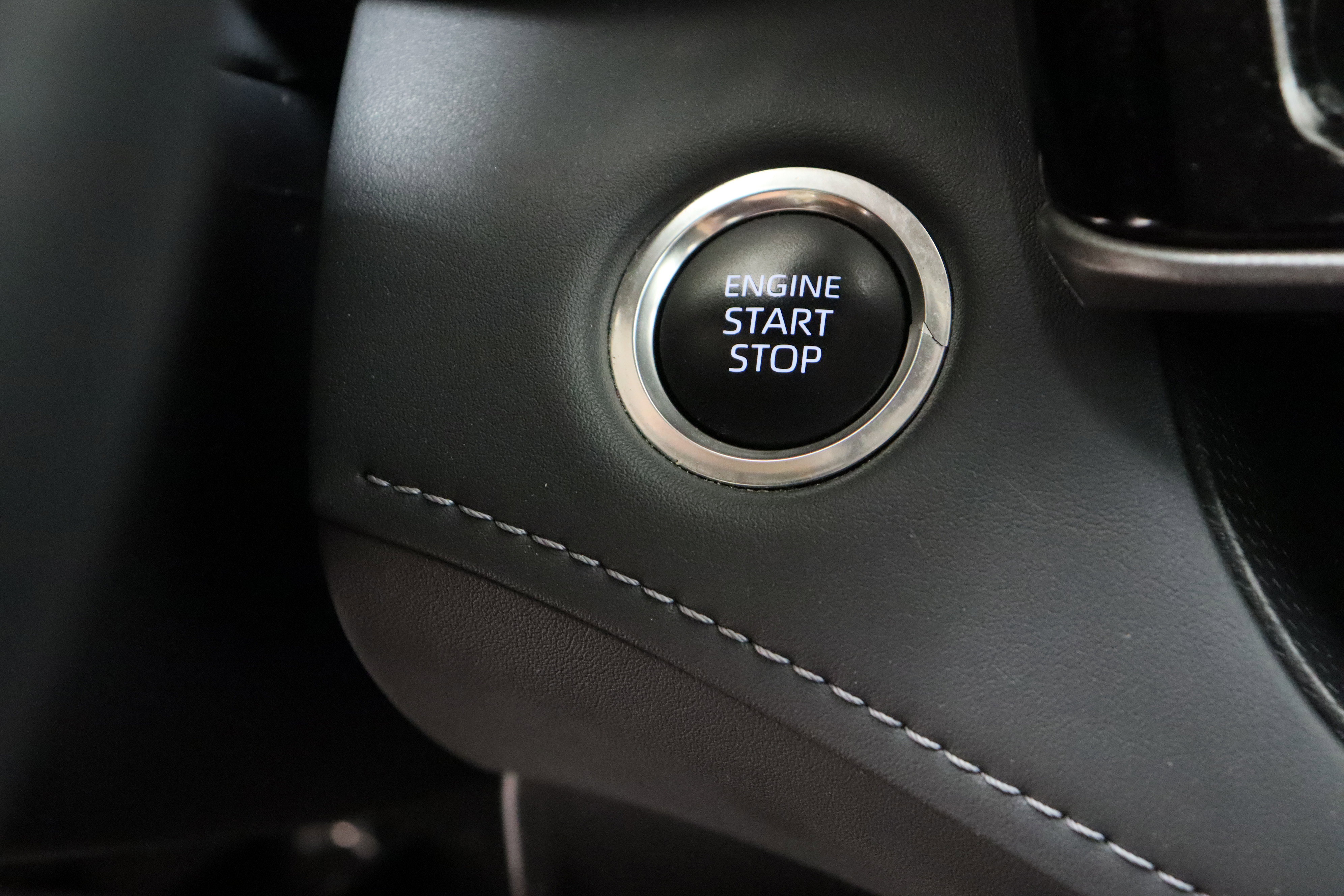 Certified 2025 Toyota Highlander LE image 18