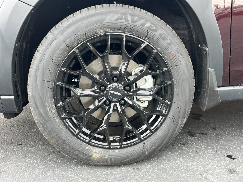 New 2025 Subaru Outback Touring XT image 36