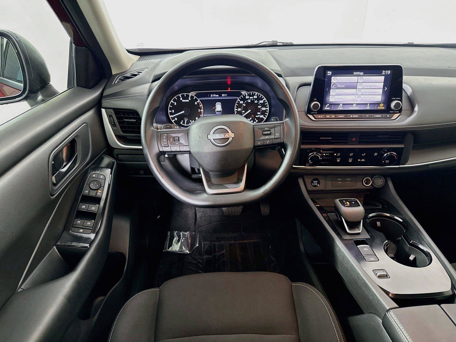 Used 2026 Nissan Rogue S FWD image 13