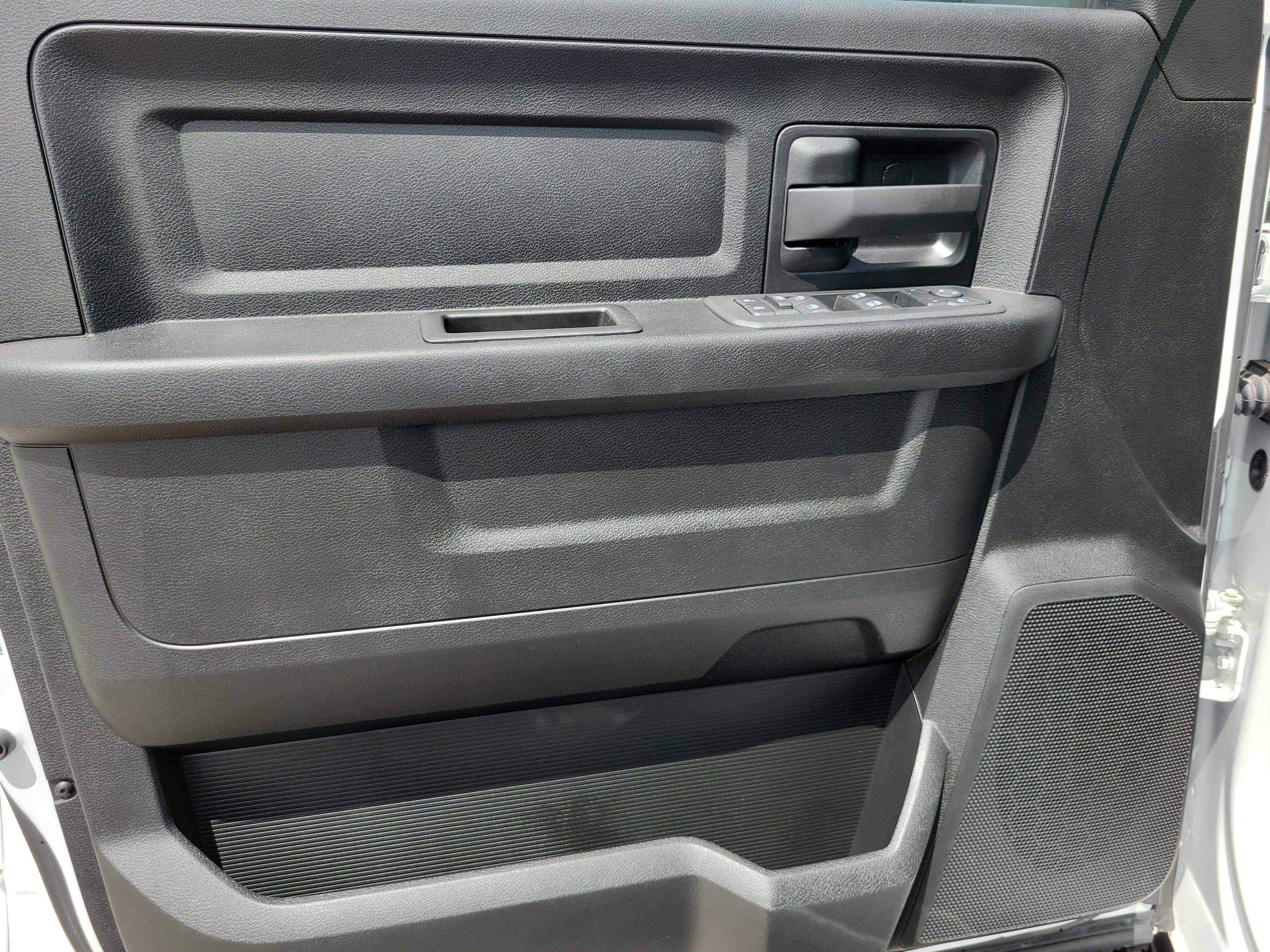 Used 2025 RAM 2500 Tradesman w/ Safety Group AWD/4WD image 23