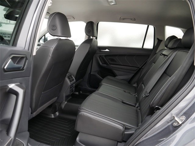 Certified 2024 Volkswagen Tiguan SE image 16