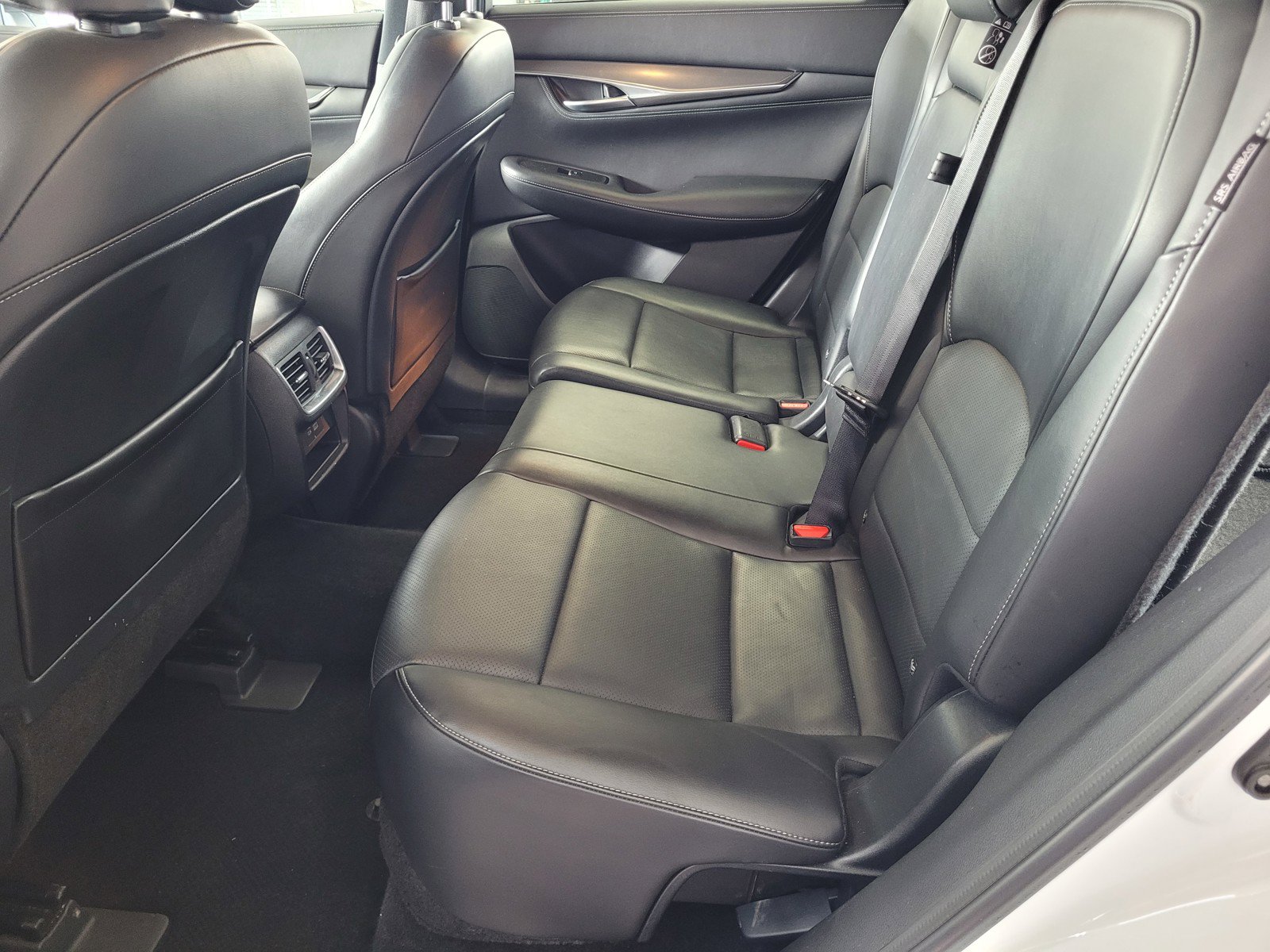 Used 2024 INFINITI QX55 Luxe w/ Cargo Package AWD/4WD image 6