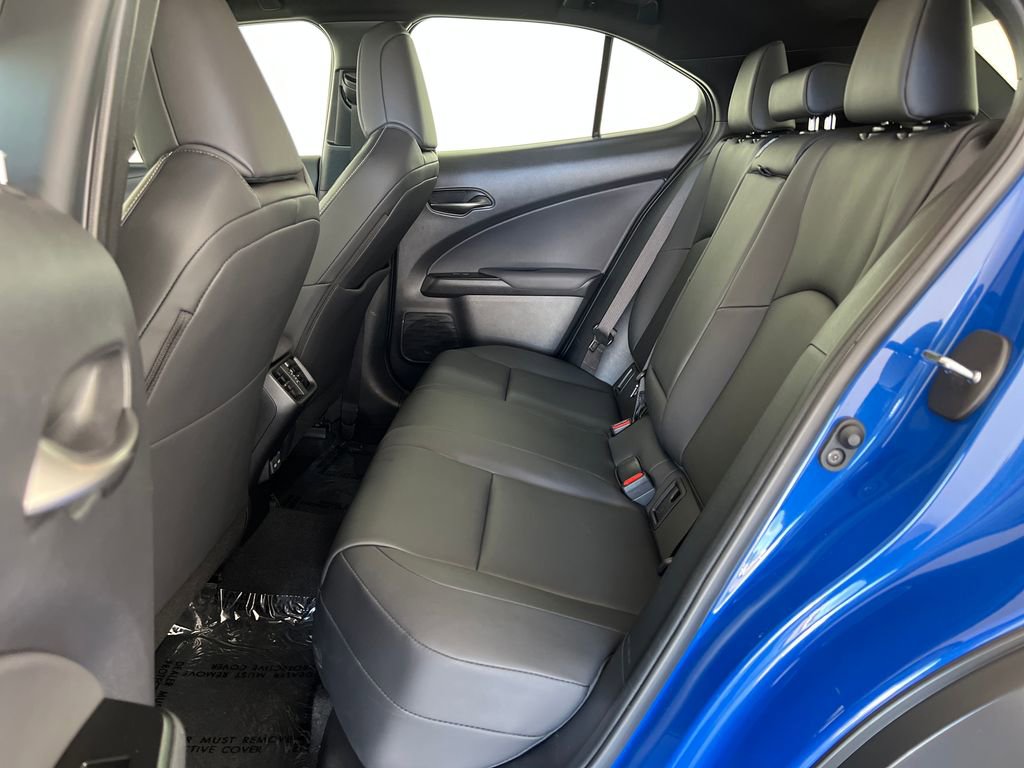 Used 2022 Lexus UX 200 w/ Accessory Package (Z1) image 26