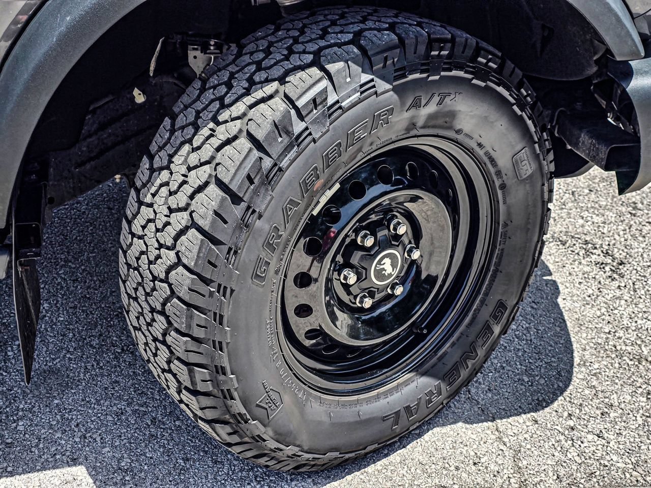 Used 2022 Ford Bronco Black Diamond AWD/4WD image 9