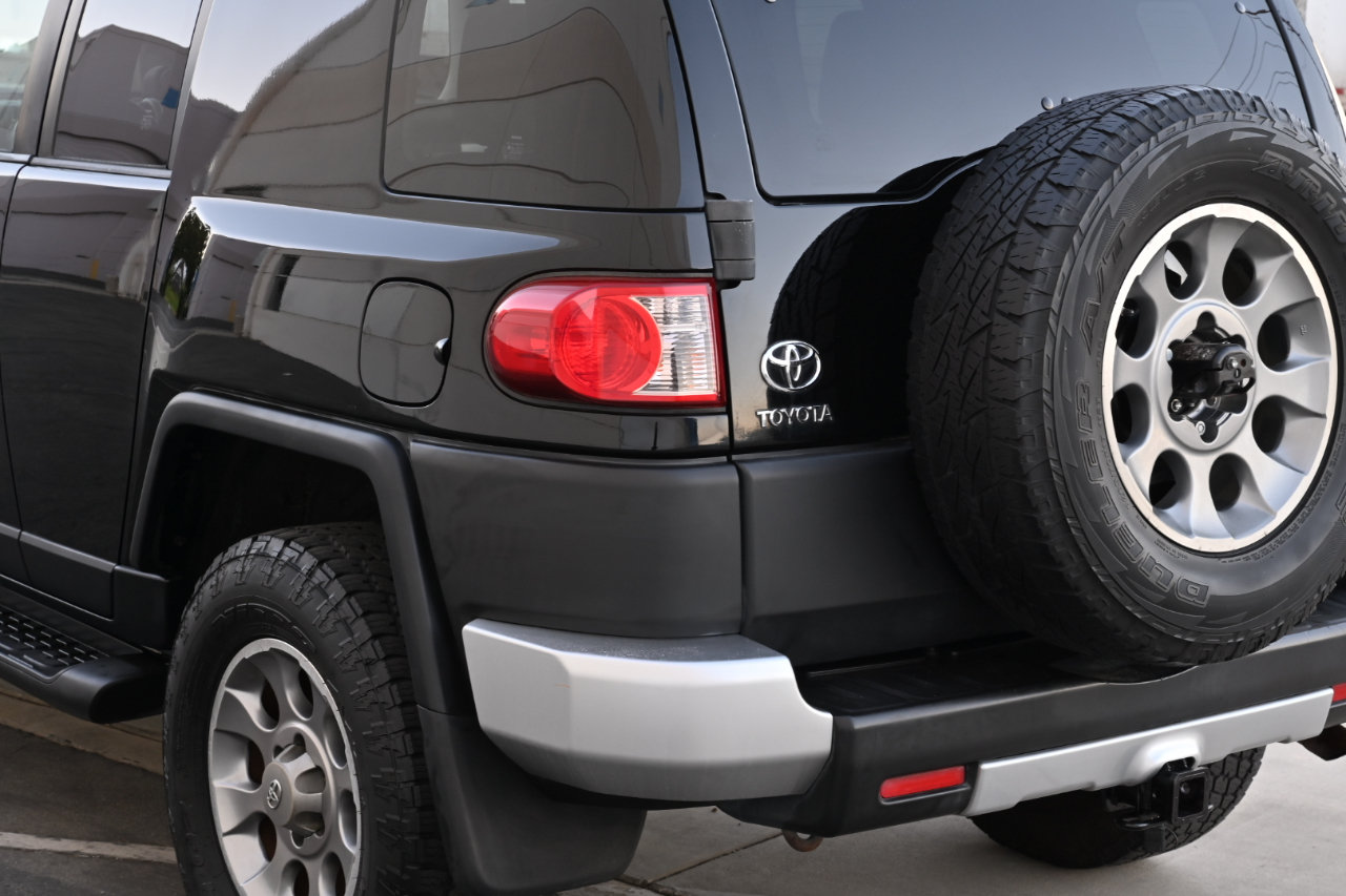 Used 2011 Toyota FJ Cruiser 4WD w/ Convenience Pkg image 30