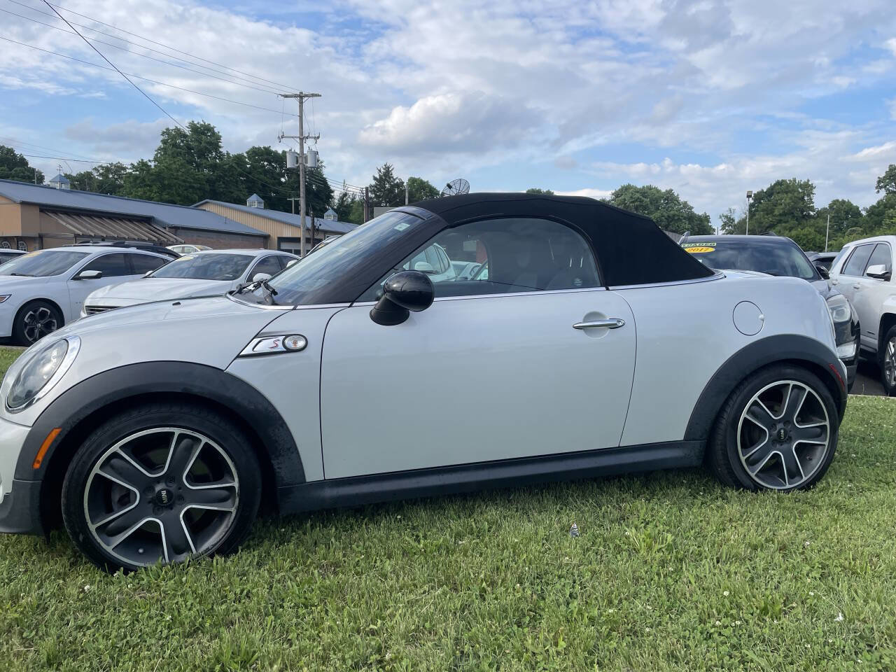 Used 2015 MINI Cooper Roadster S image 2