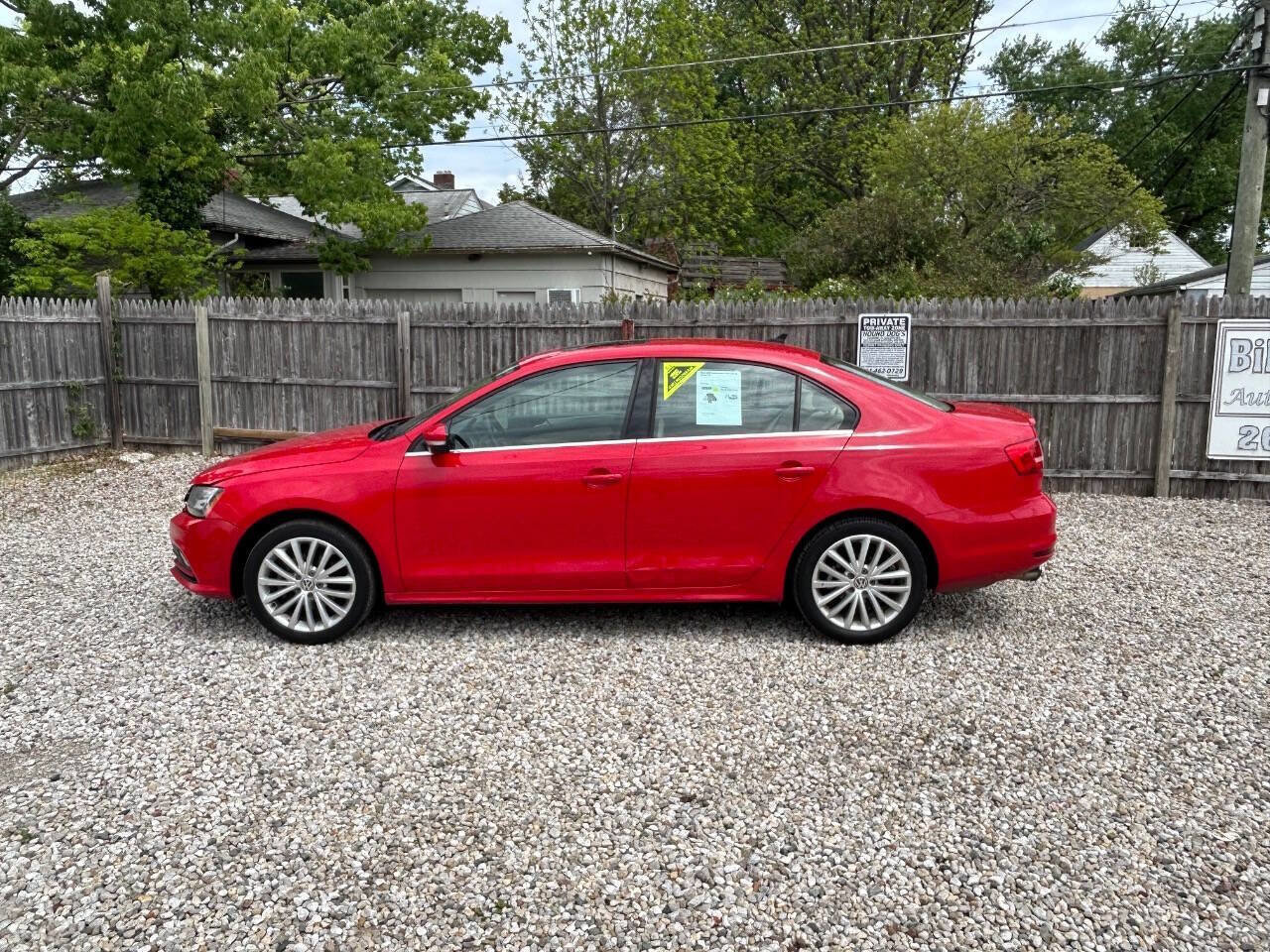 Used 2015 Volkswagen Jetta SE FWD image 3