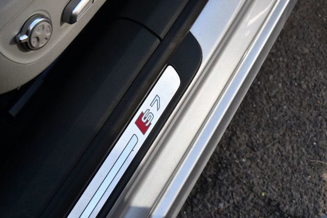 Used 2018 Audi S7 Prestige w/ Driver Assistance Package image 13