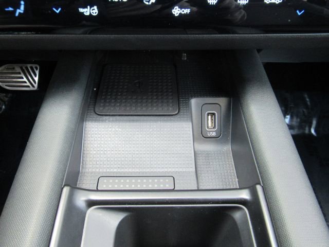 Used 2023 Hyundai Ioniq 6 Limited image 50