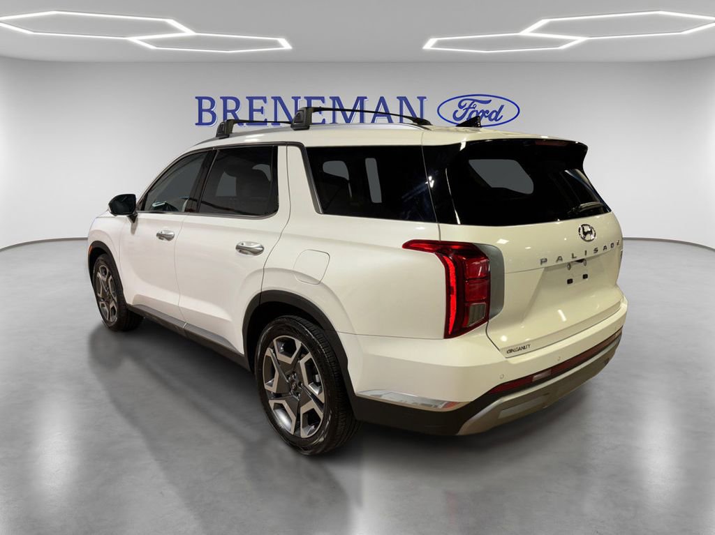 Used 2023 Hyundai Palisade Limited image 7