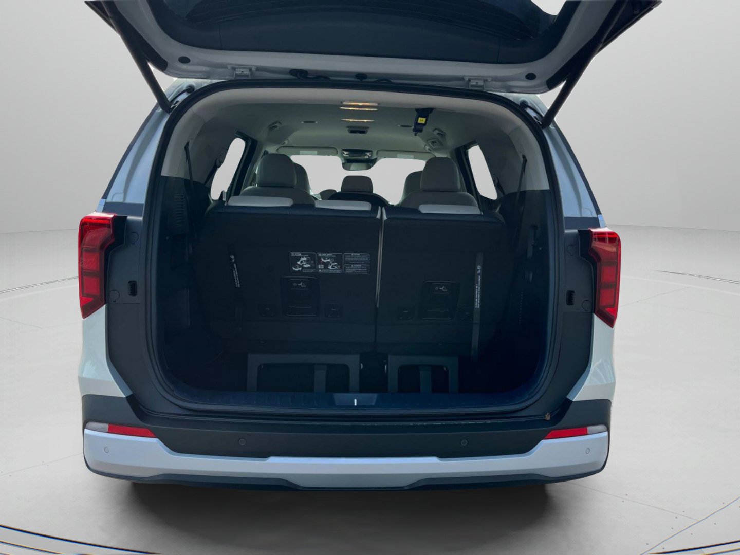 New 2026 Kia Carnival EX FWD image 35