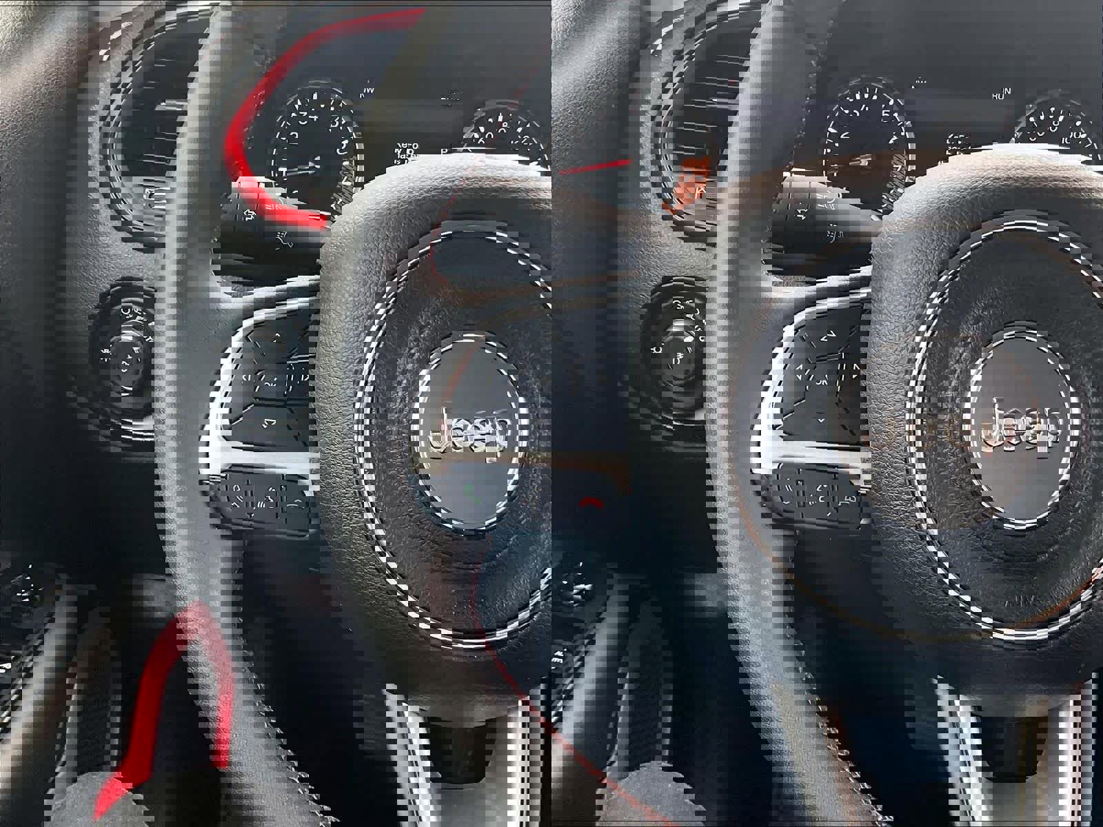 Used 2023 Jeep Renegade Trailhawk image 22