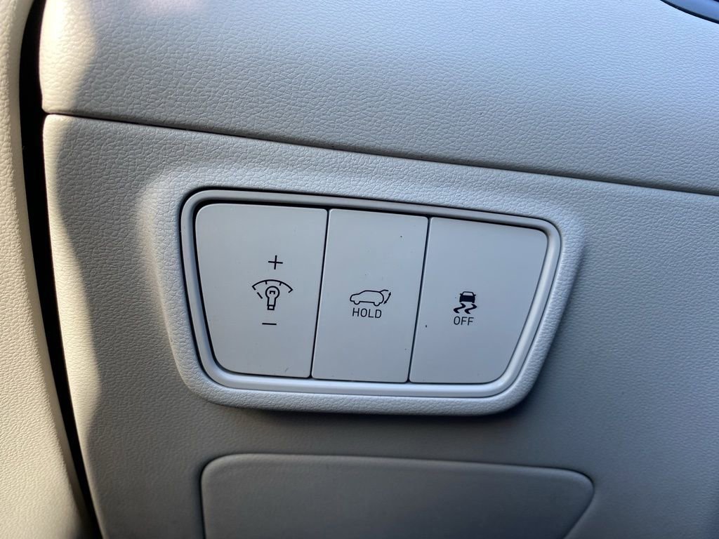 Used 2023 Hyundai Tucson Limited image 25