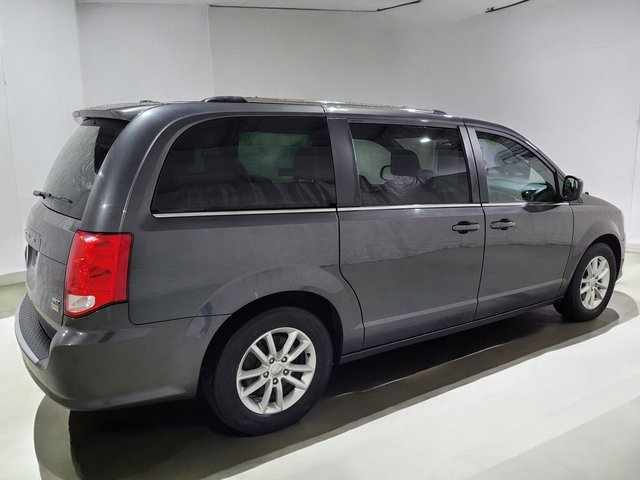Used 2018 Dodge Grand Caravan SXT image 22