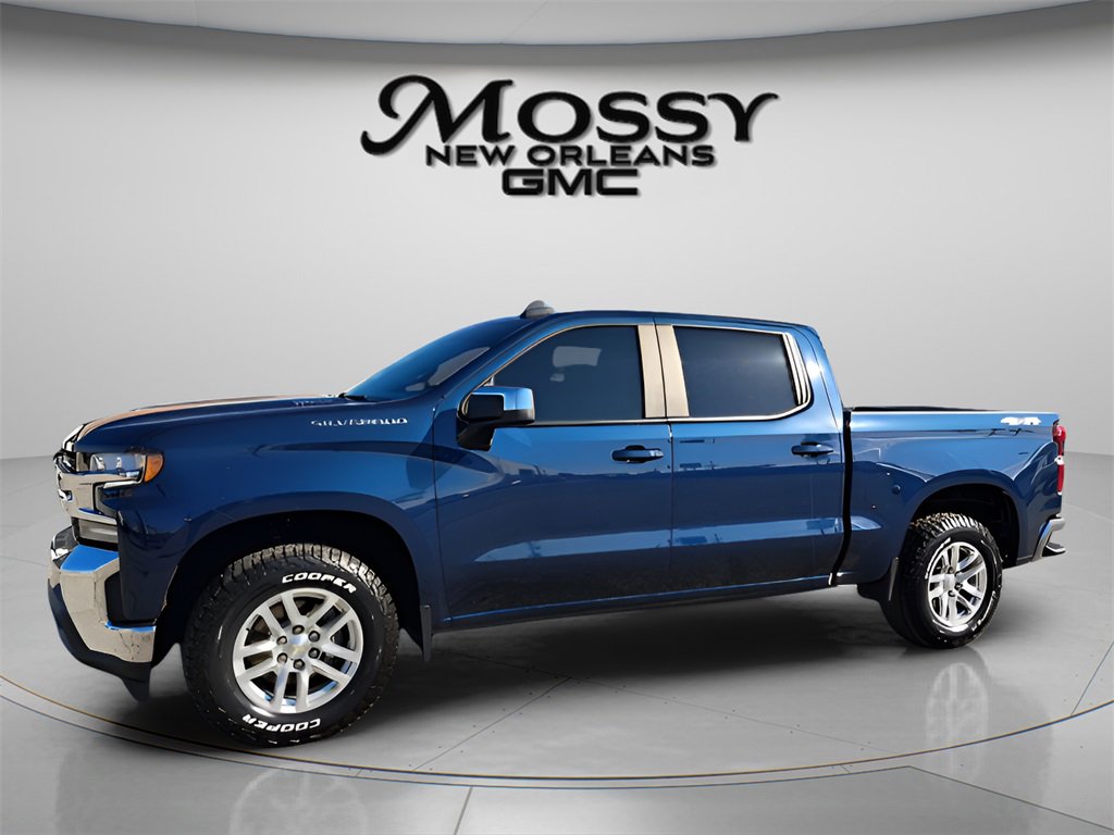 Used 2021 Chevrolet Silverado 1500 LT w/ Convenience Package II image 9