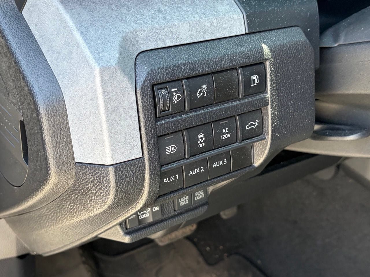Used 2024 Toyota Tacoma 4x4 Double Cab Hybrid image 7