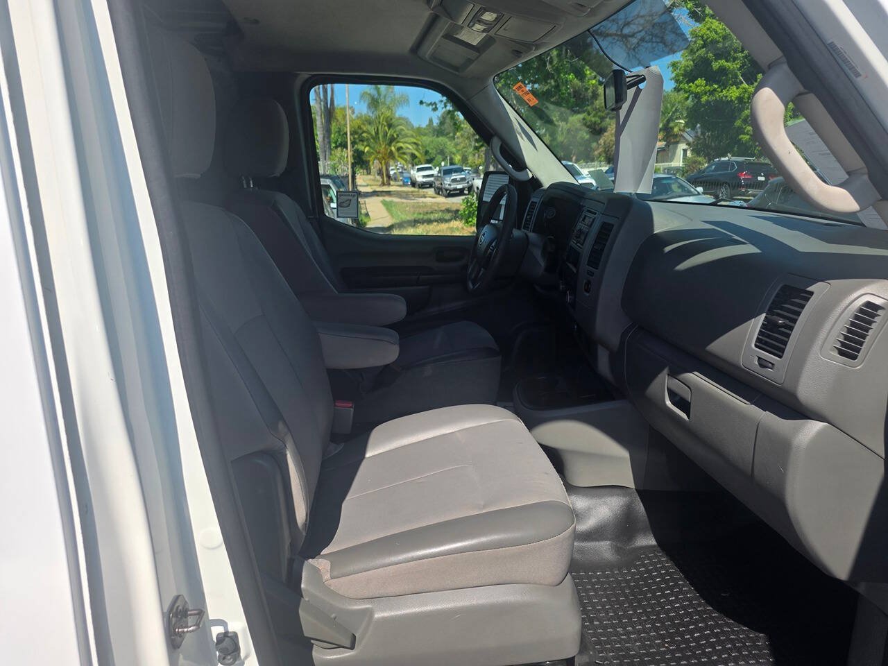 Used 2015 Nissan NV 1500 S w/ Power Package RWD image 15
