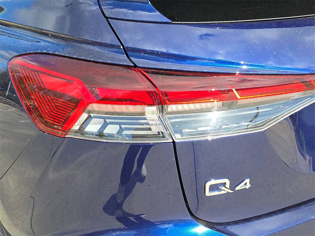 Used 2023 Audi Q4 e-tron Premium image 38