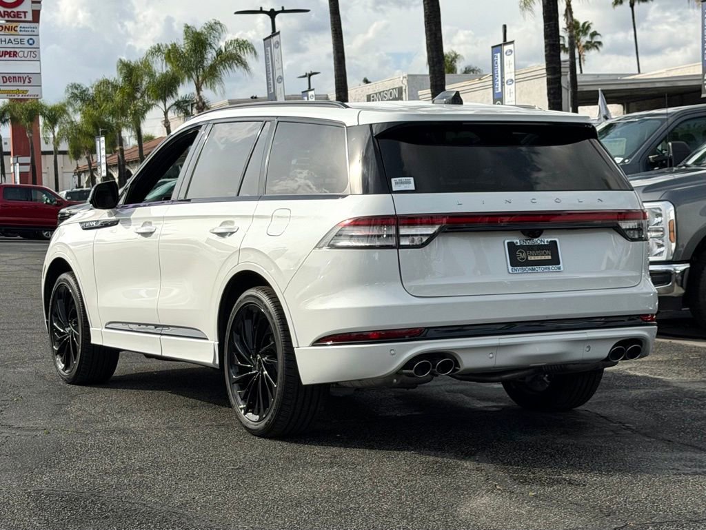 Used 2025 Lincoln Aviator Reserve w/ Equipment Group 201A image 6