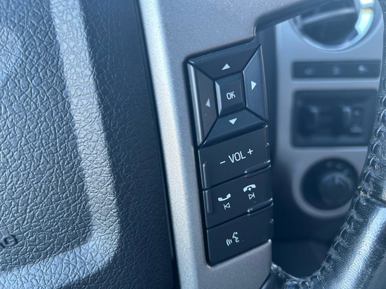 Used 2017 Ford Expedition EL Limited image 24