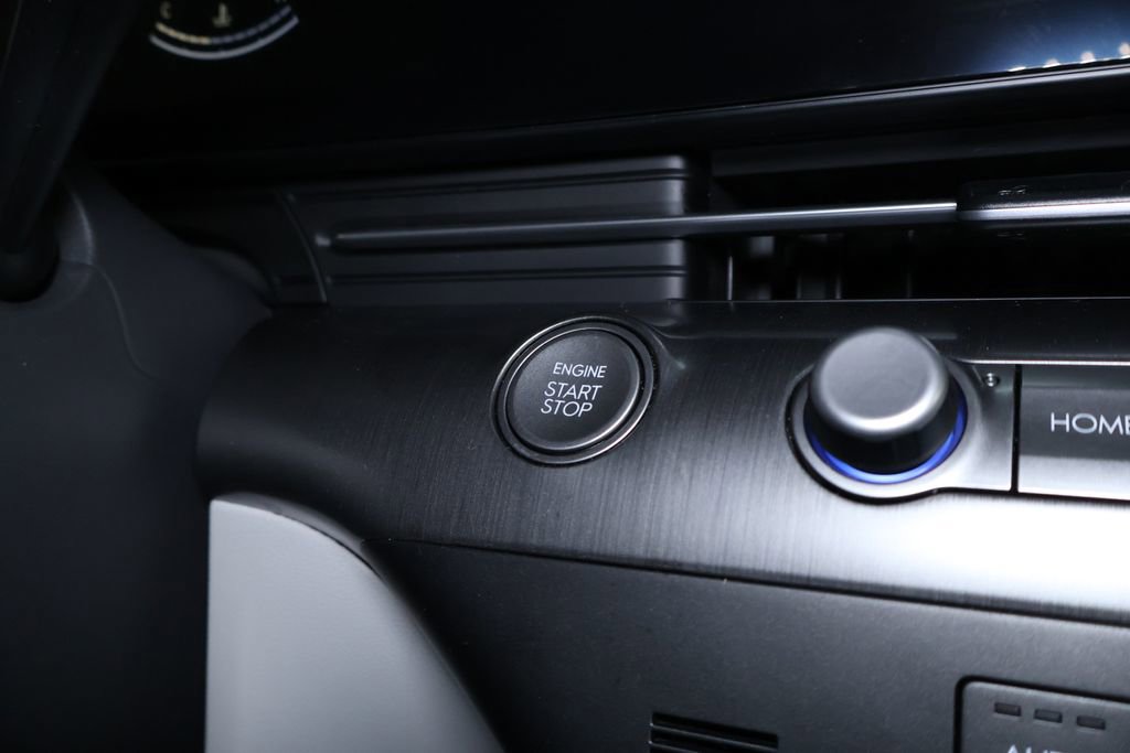 Used 2024 Hyundai Kona SEL image 22