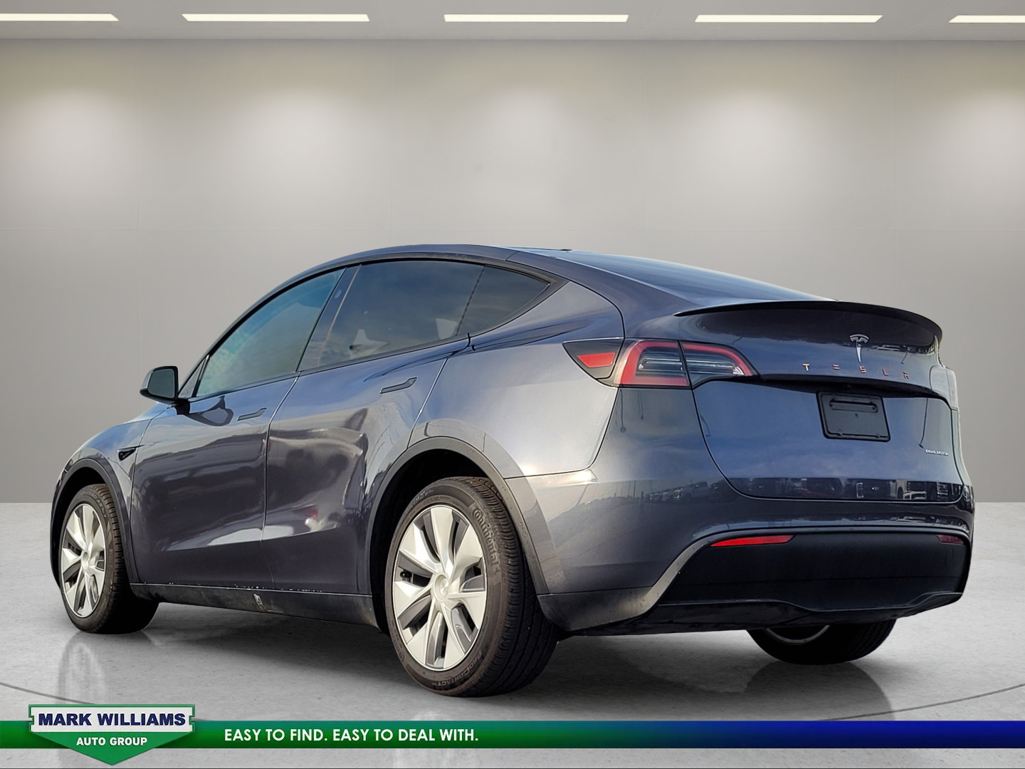 Used 2023 Tesla Model Y Long Range AWD/4WD image 6