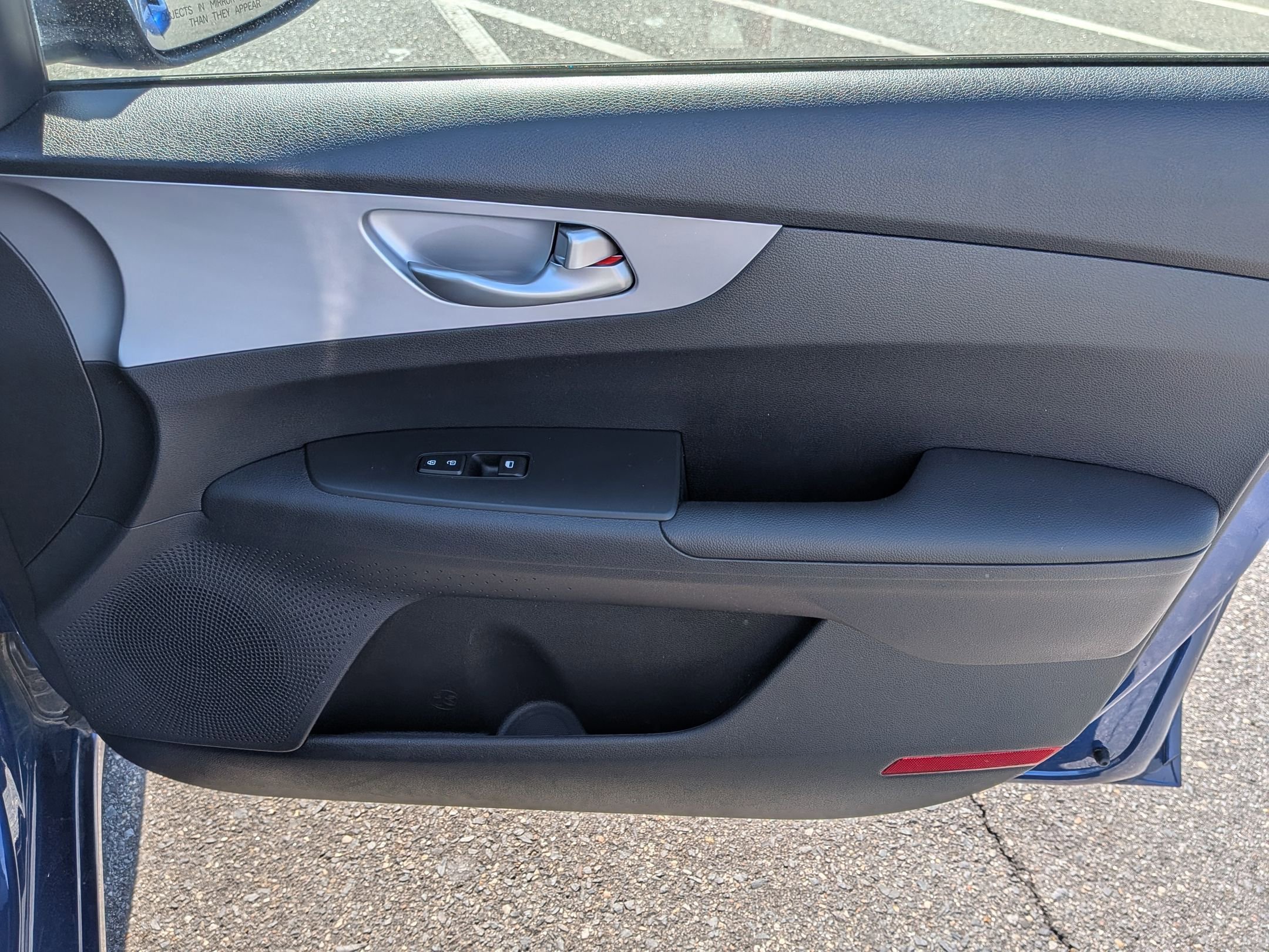 Used 2022 Kia Forte LXS w/ LXS Technology Package FWD image 33