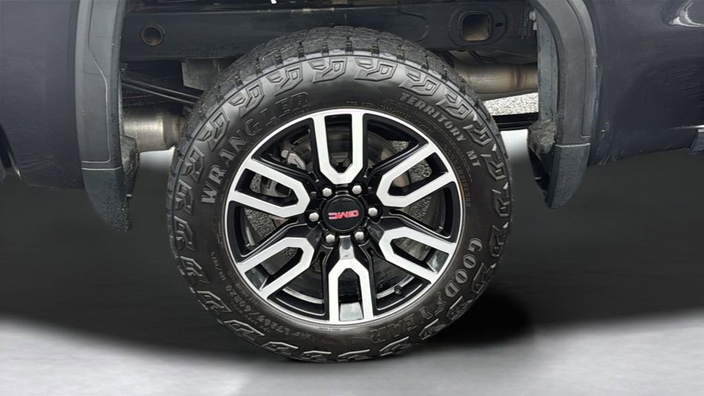 Used 2023 GMC Sierra 1500 AT4 w/ AT4 Premium Package AWD/4WD image 23