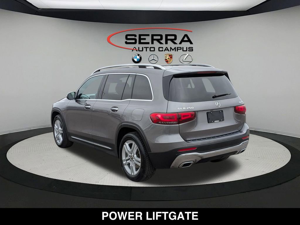 Used 2022 Mercedes-Benz GLB 250 4MATIC image 5