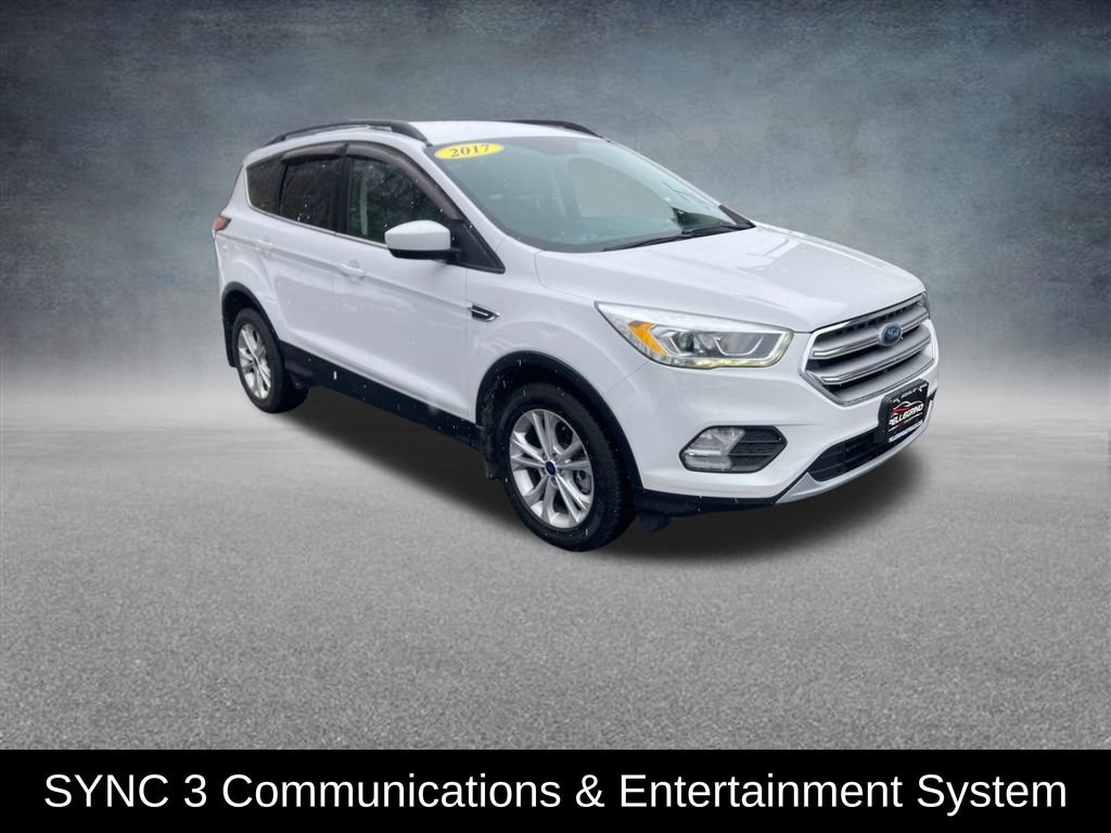 Used 2017 Ford Escape SE w/ Equipment Group 201A image 9