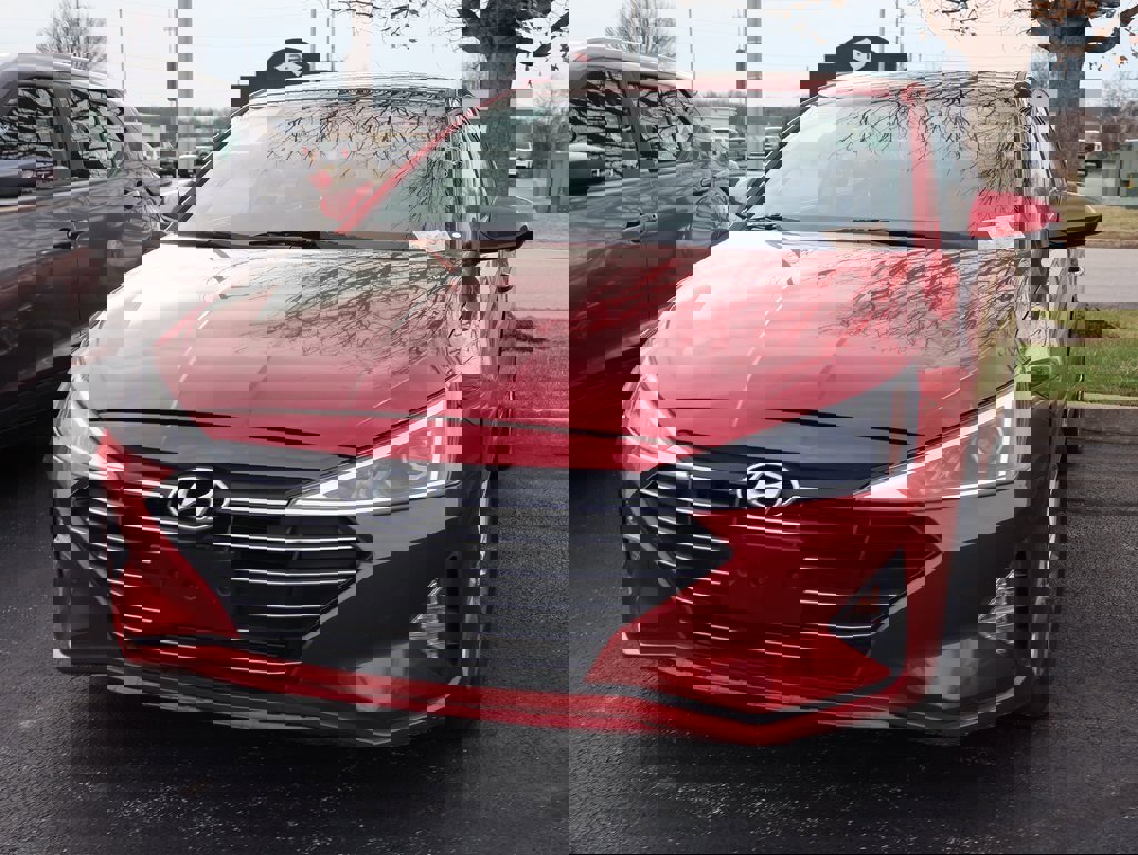 Used 2020 Hyundai Elantra SEL image 11