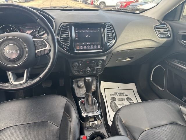 Used 2020 Jeep Compass Limited image 19