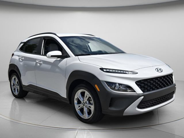 Used 2023 Hyundai Kona SEL FWD image 9
