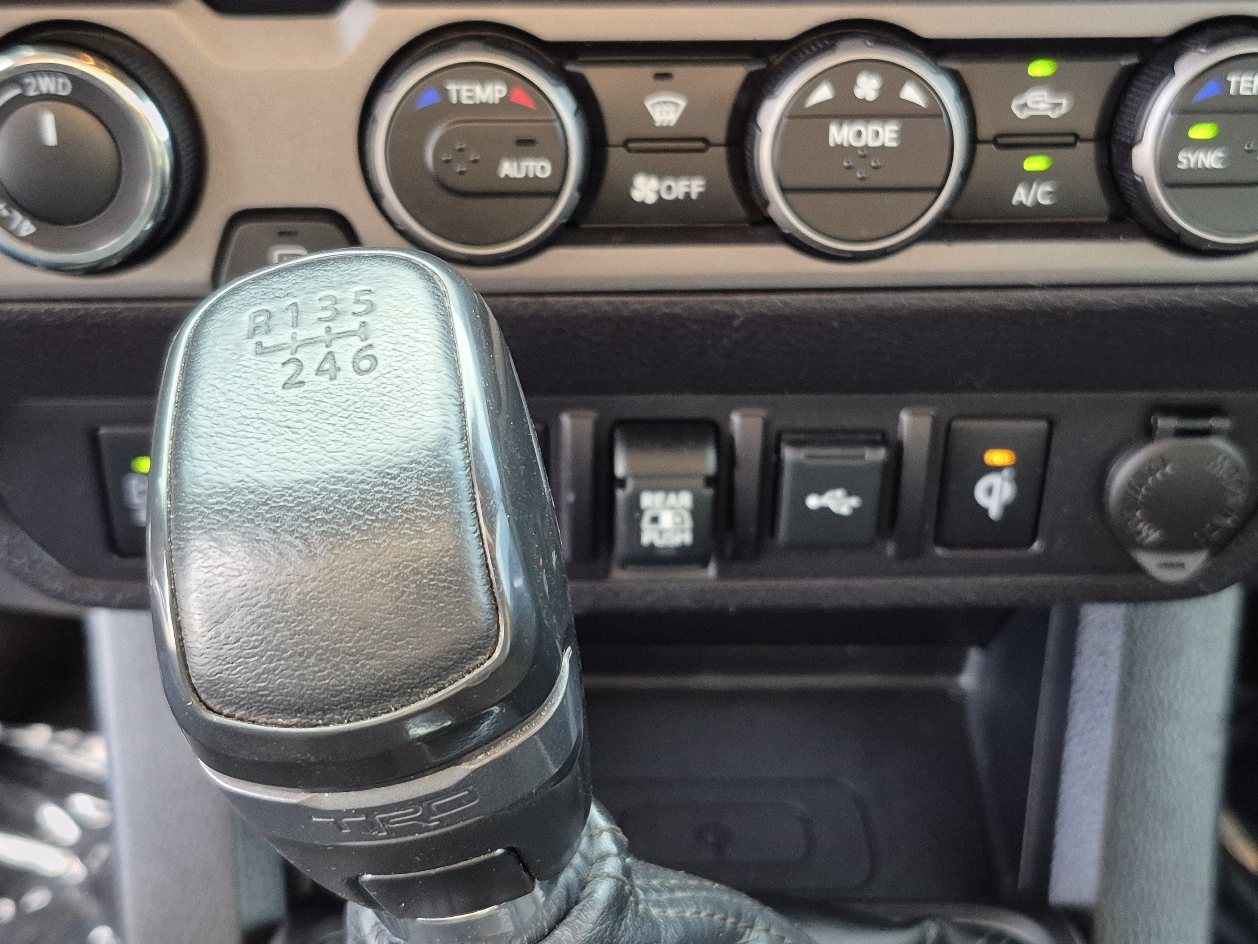 Certified 2021 Toyota Tacoma TRD Pro AWD/4WD image 33